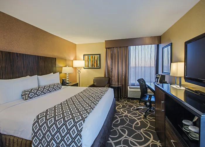 Crowne Plaza Newark Airport By Ihg